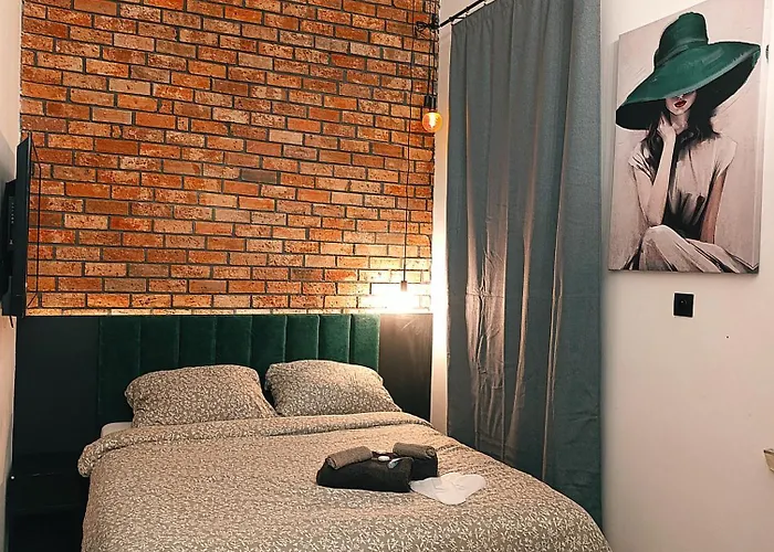 Rynek Experience - דירה *